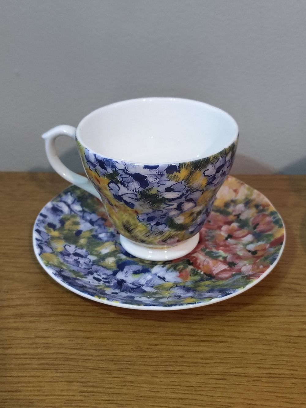 Floral Pattern Tea Cup & Saucer - Multicolor Set (2)